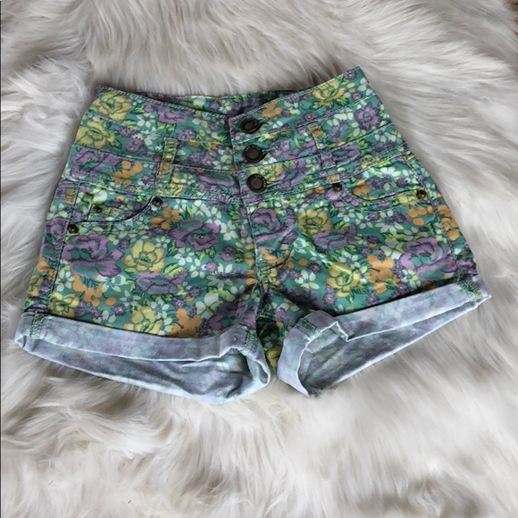 Floral print high waisted shorts - Picture 1 of 3